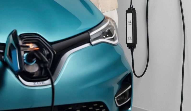 RENAULT ZOE dolu