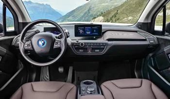 BMW i3 dolu